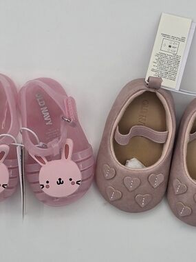Old Navy Pink Kids Jelly Sandals & Heart Mary Jane Shoes Set